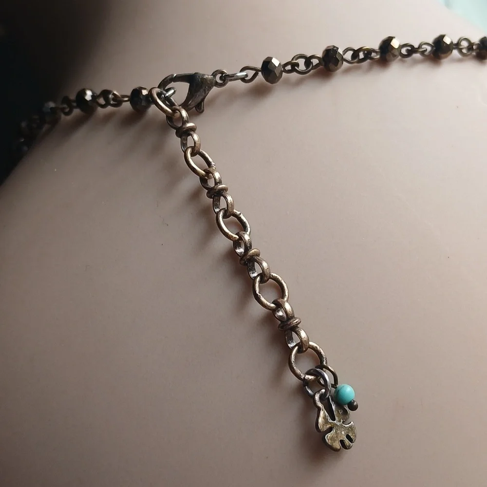 Amazing Lucky Brand Necklace Coppery Colors Feather Plus 2 Charms. Reversible - Picture 7 of 9